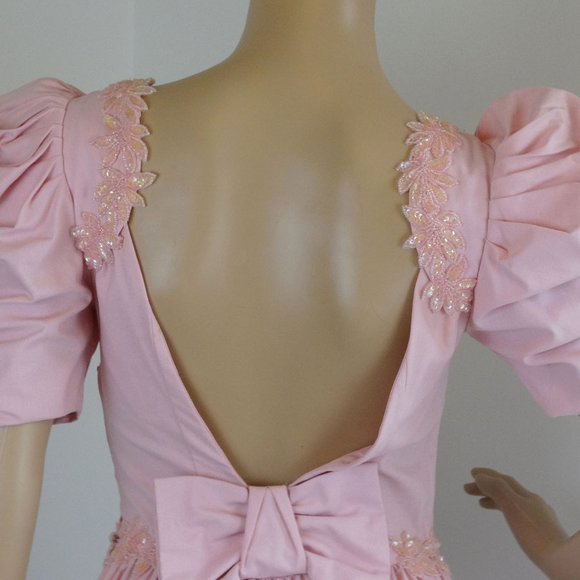 Laura Ashley Pink Bead Embellished Party Dress. Deep V-Neck, Low Back. Waist Bow - Picture 4 of 12